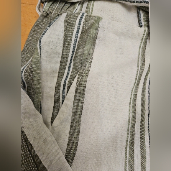 Striped Linen Pants - Picture 2 of 4